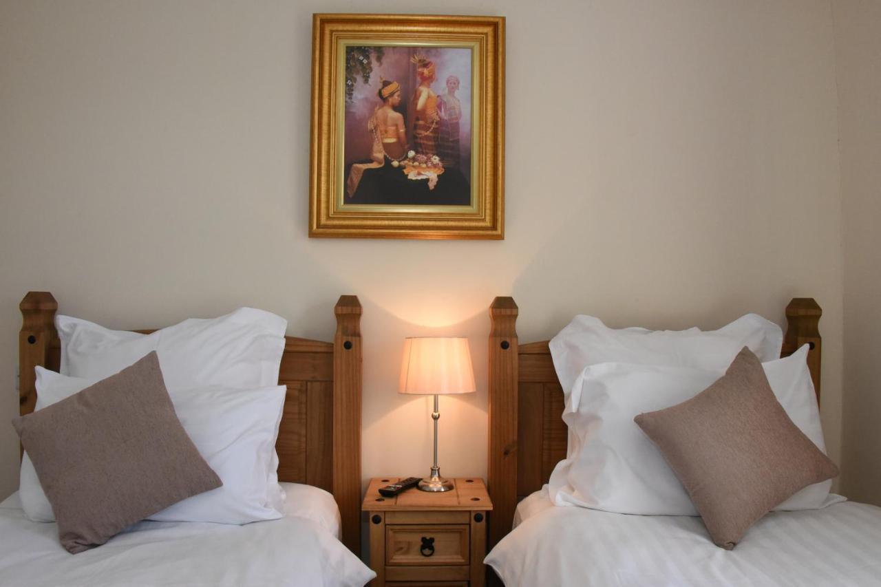 The Llanelwedd Arms Hotel بيلث ويلز المظهر الخارجي الصورة
