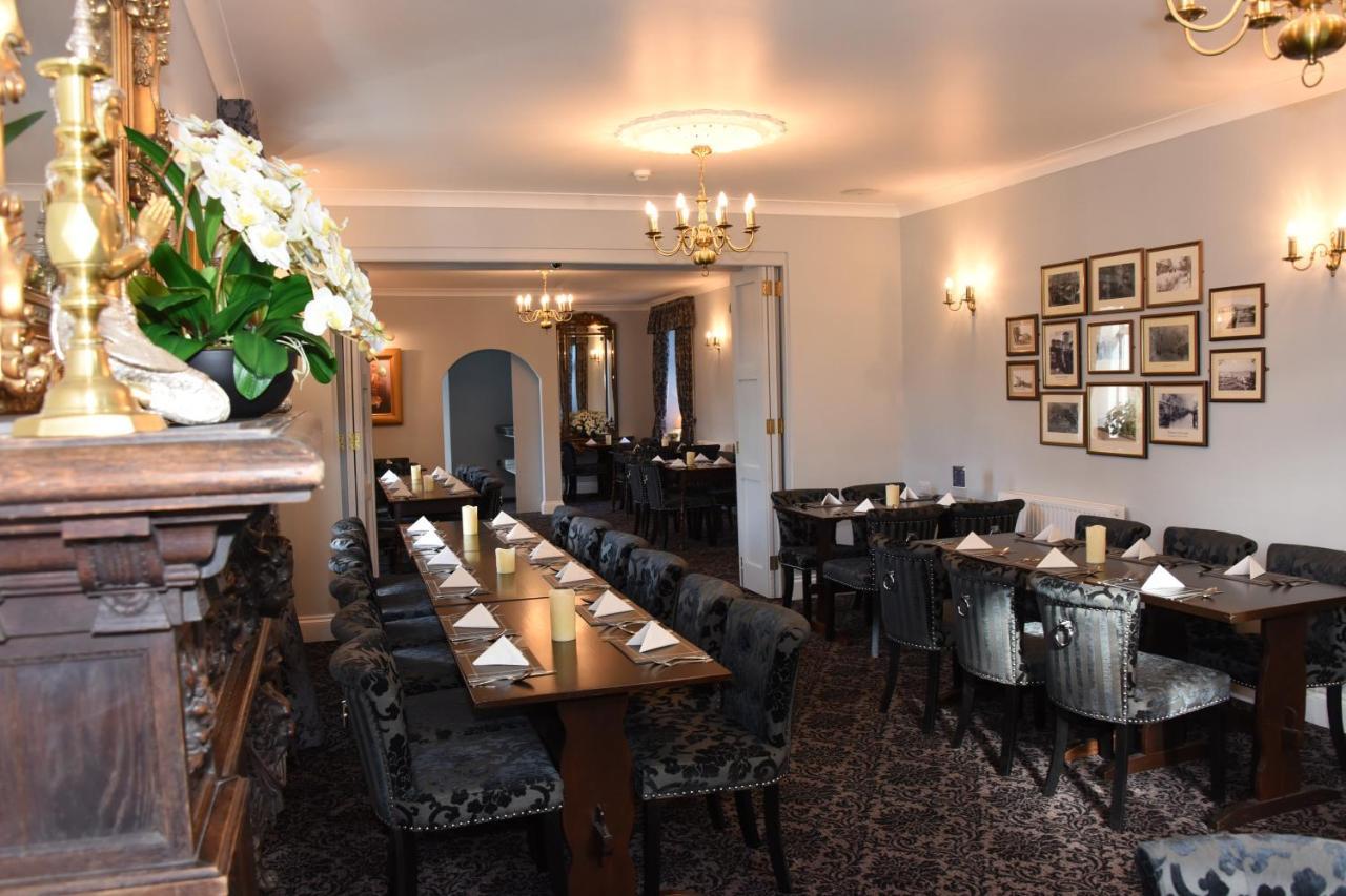 The Llanelwedd Arms Hotel بيلث ويلز المظهر الخارجي الصورة