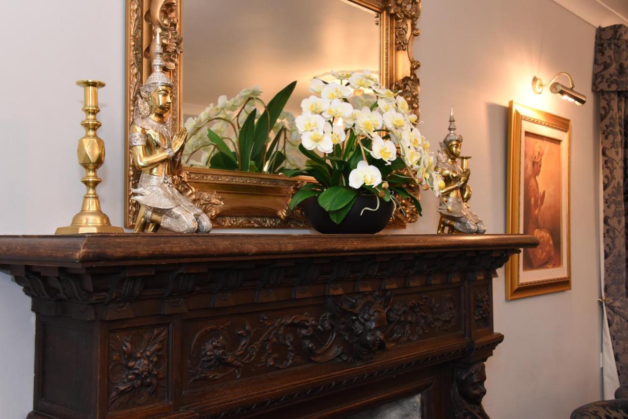 The Llanelwedd Arms Hotel بيلث ويلز المظهر الخارجي الصورة