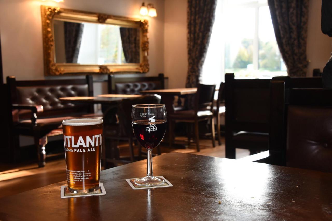 The Llanelwedd Arms Hotel بيلث ويلز المظهر الخارجي الصورة