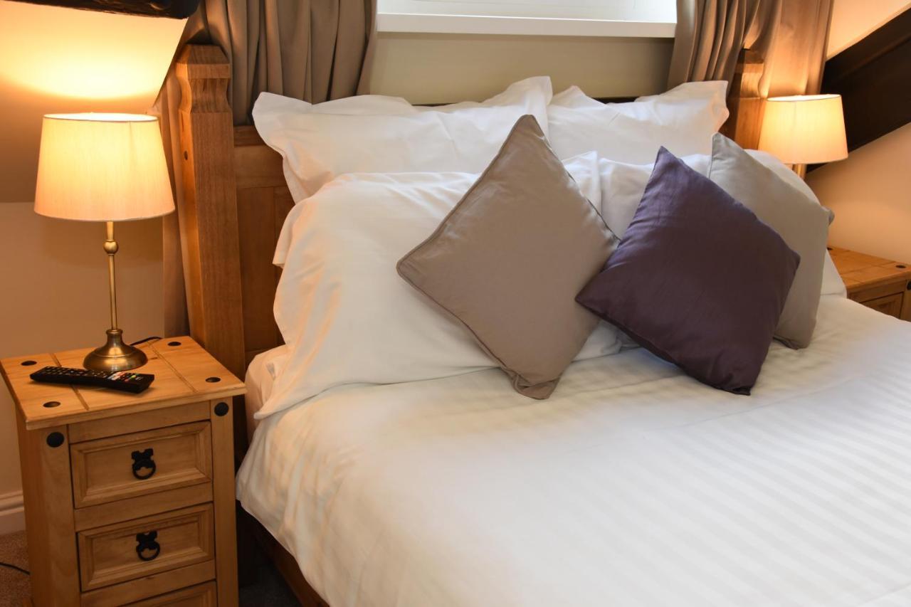 The Llanelwedd Arms Hotel بيلث ويلز المظهر الخارجي الصورة