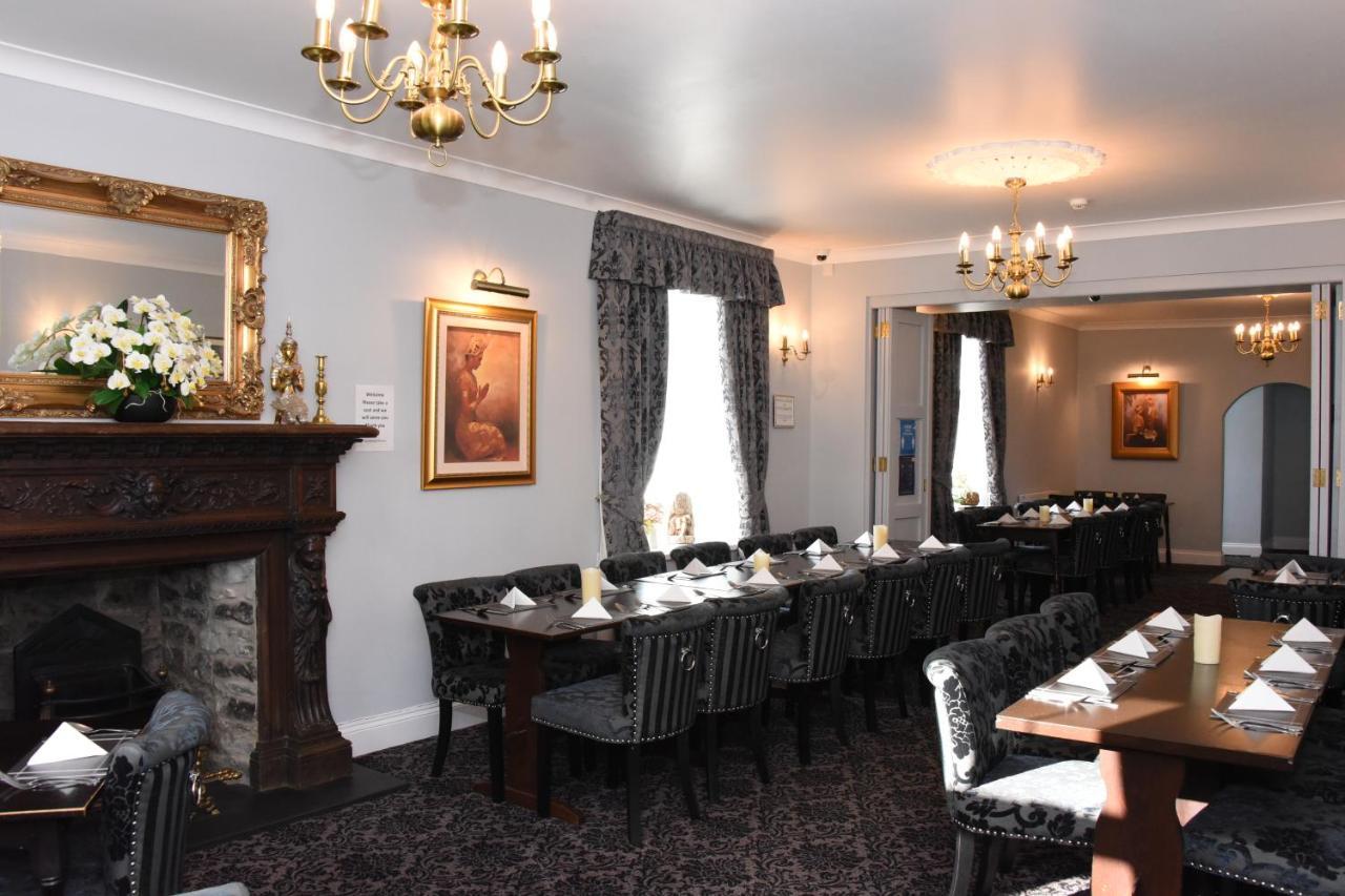 The Llanelwedd Arms Hotel بيلث ويلز المظهر الخارجي الصورة