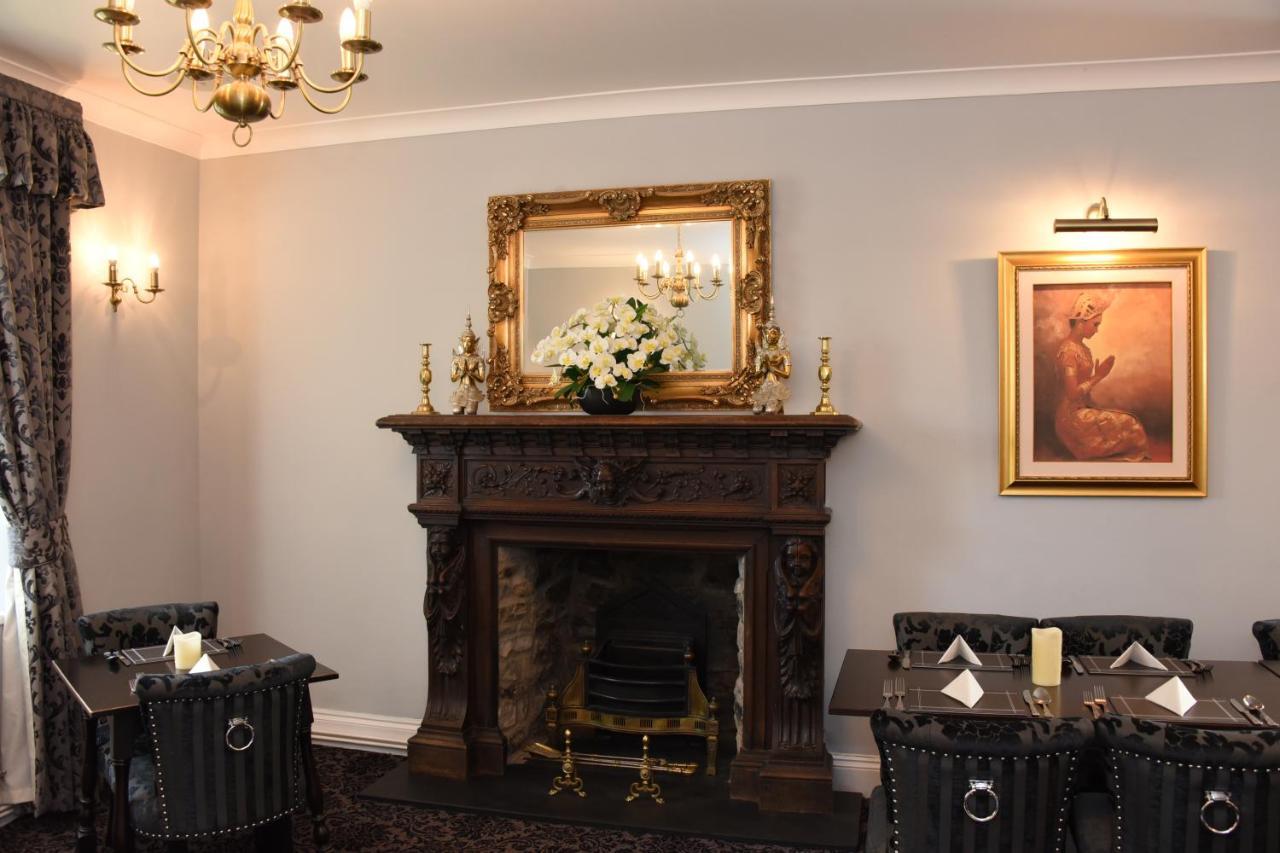 The Llanelwedd Arms Hotel بيلث ويلز المظهر الخارجي الصورة